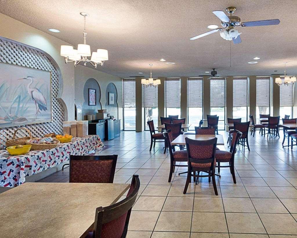 Econo Lodge San Angelo Restaurant bilde