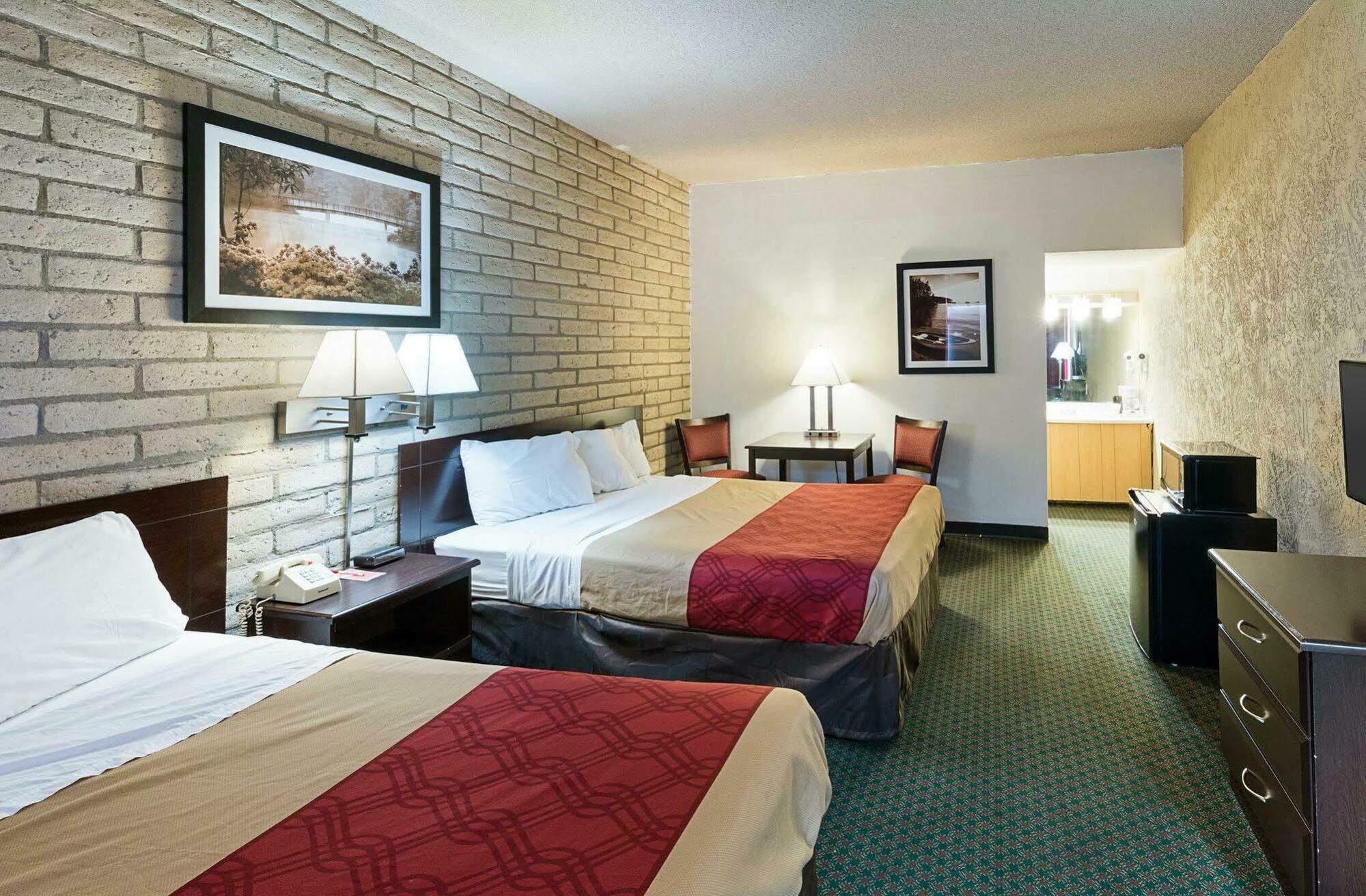 Econo Lodge San Angelo Eksteriør bilde
